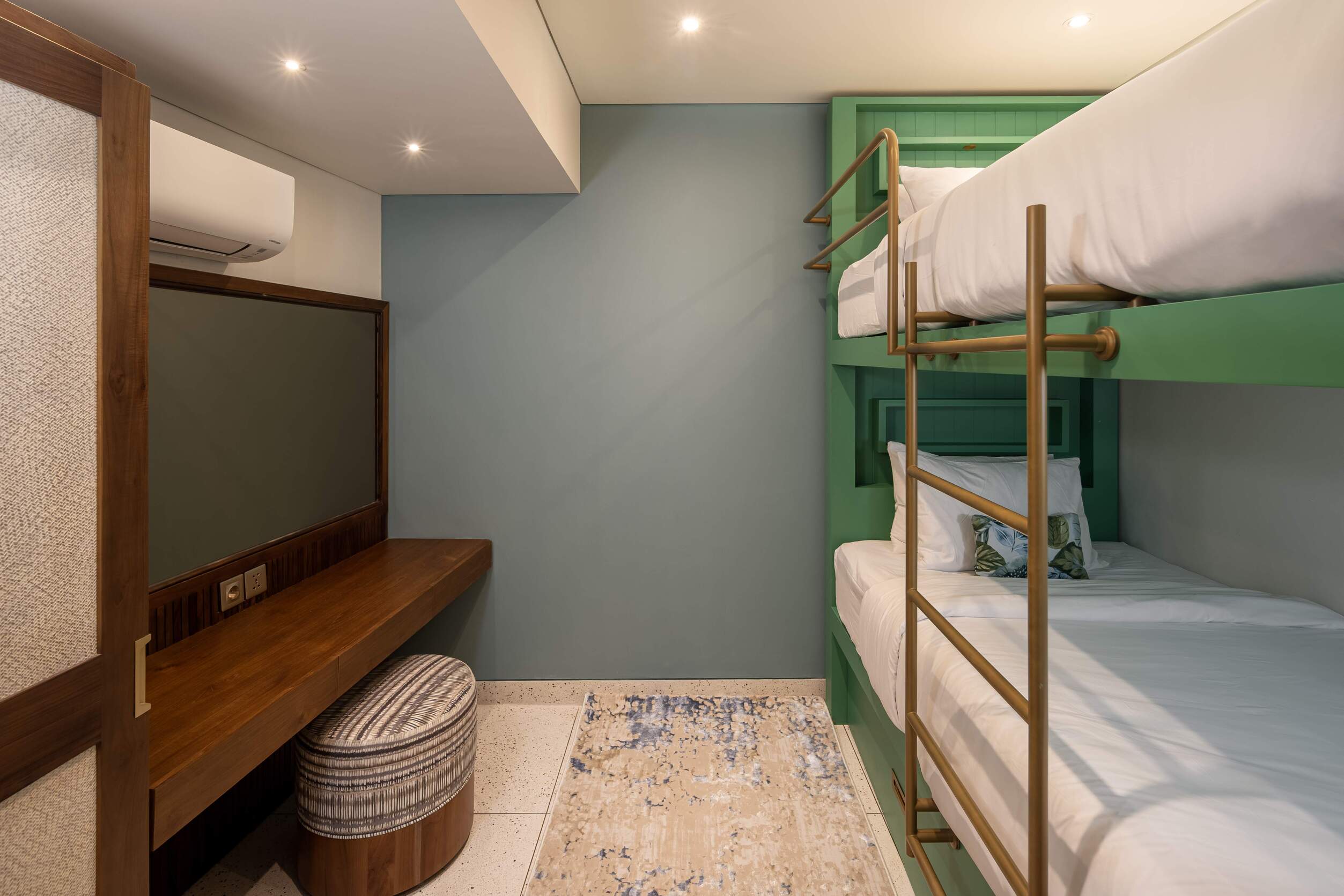 The Suaka Baliaga - Night Shoot (10) (1)